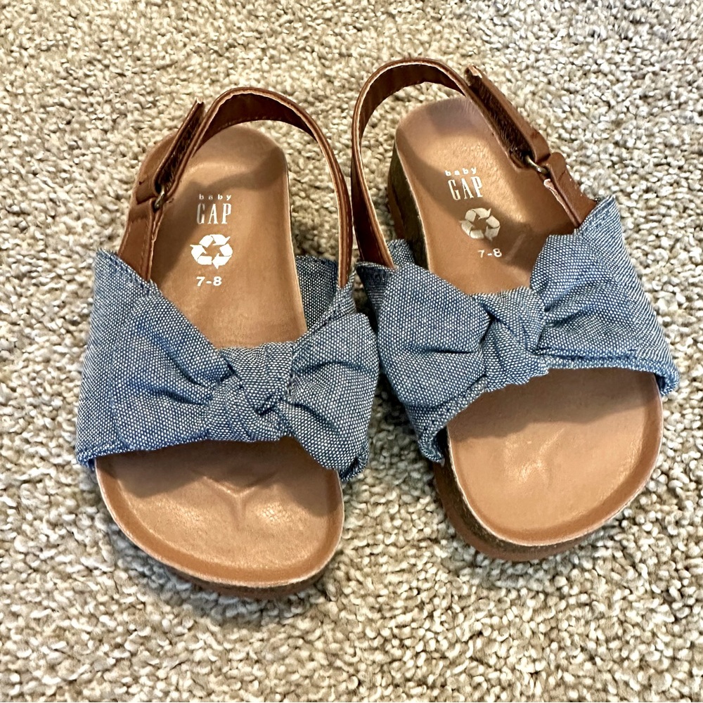 Baby Gap Toddler Chambray Bow Sandal NWOT